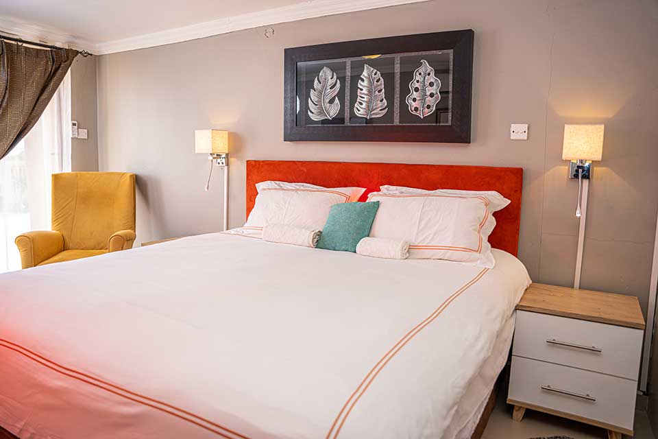 executive-suite-03.jpg