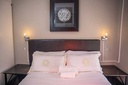 standard-room-03.jpg